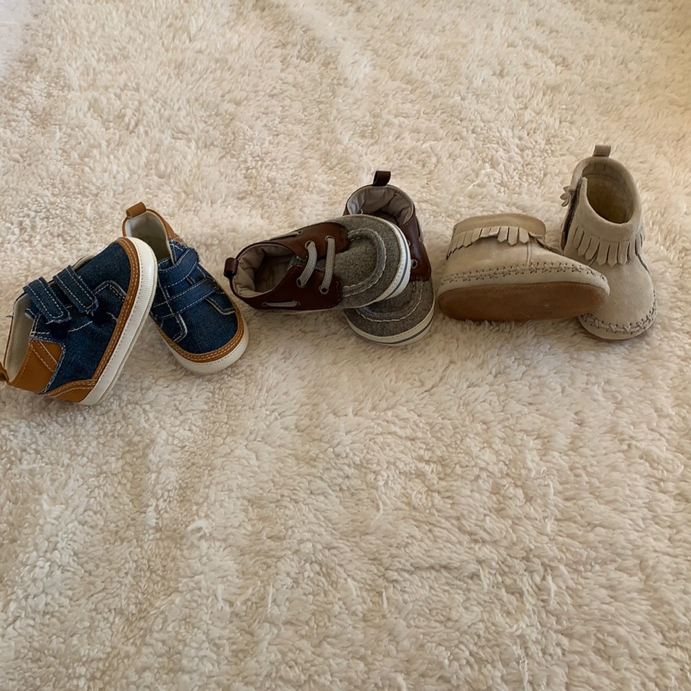 6-9 month baby boy crib shoe bundle